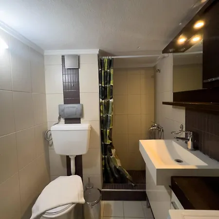 Apartmán Oasis W Free Parking 5 Min From Center
